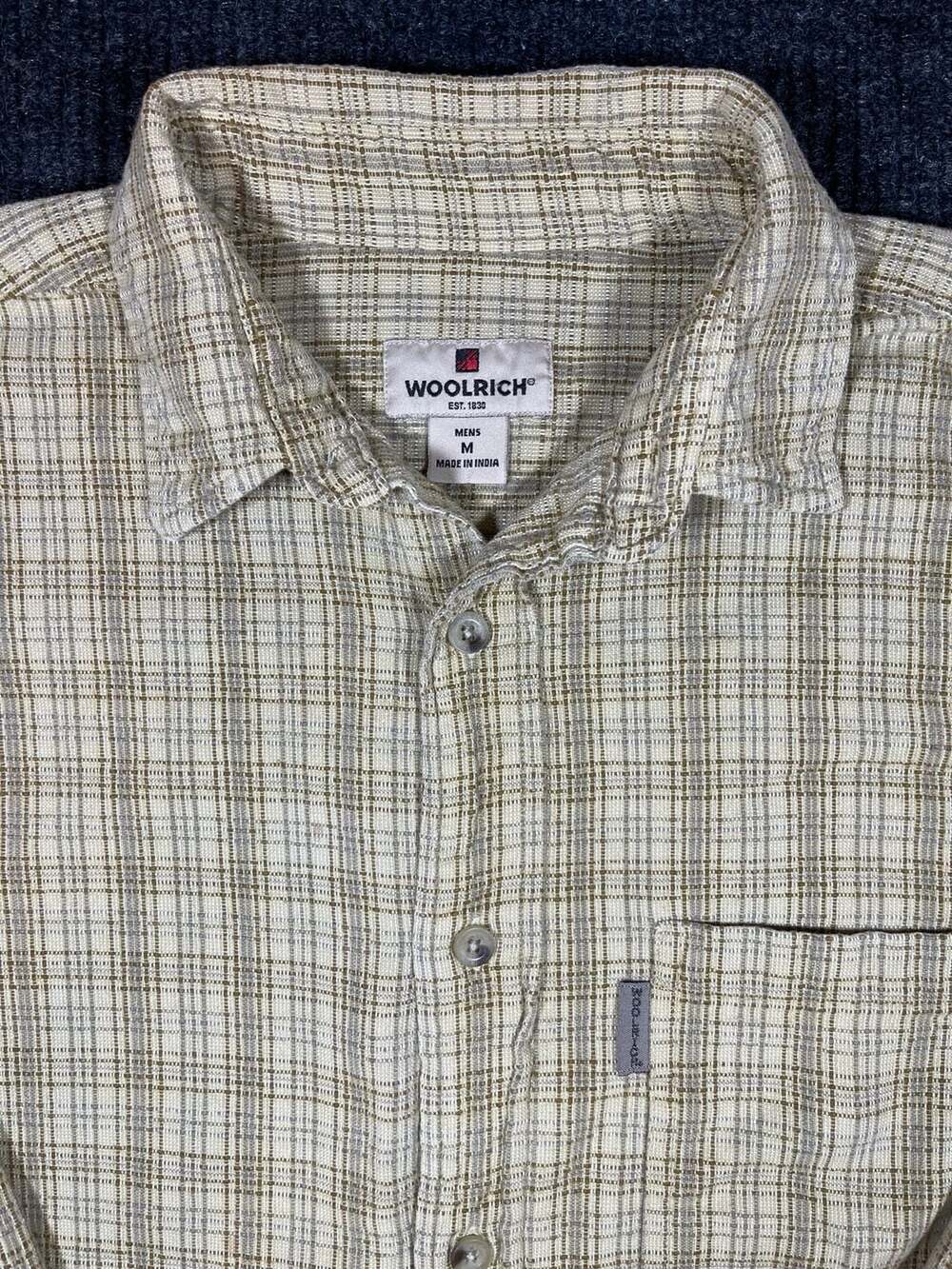 Woolrich Men's Medium Beige Plaid Long Sleeve Button Up Shirt